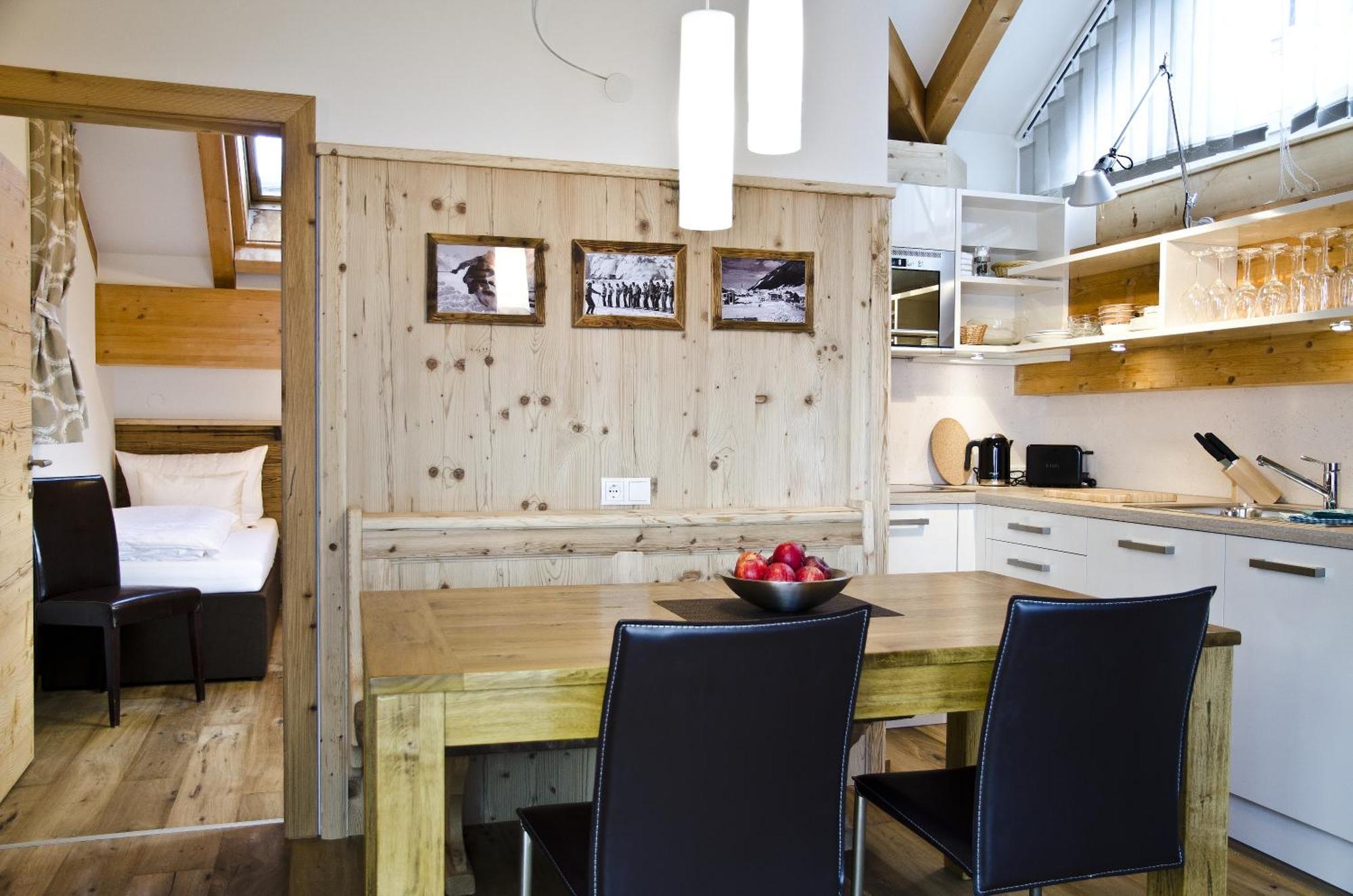 Ferienwohnung Dorfplatzl Ischgl Zimmer foto