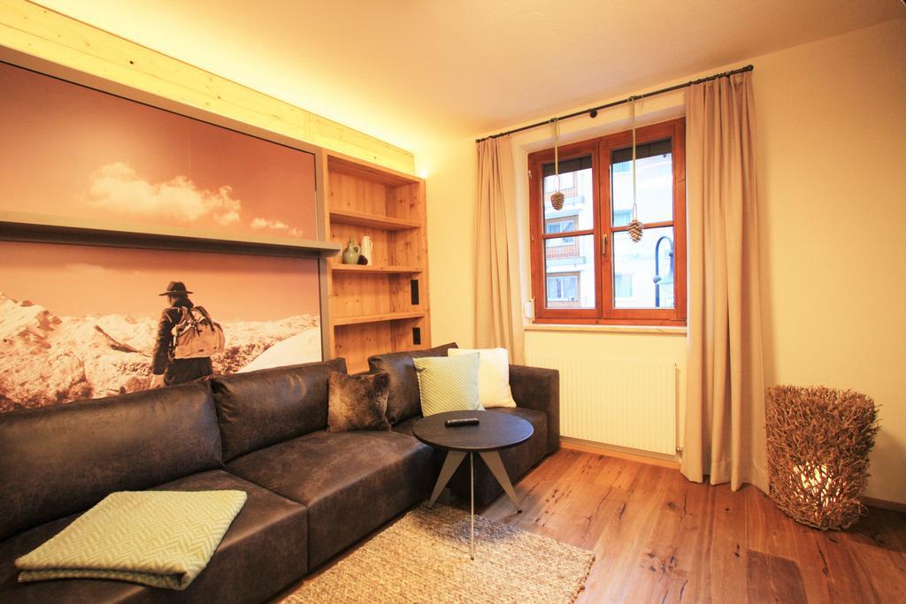 Ferienwohnung Dorfplatzl Ischgl Exterior foto
