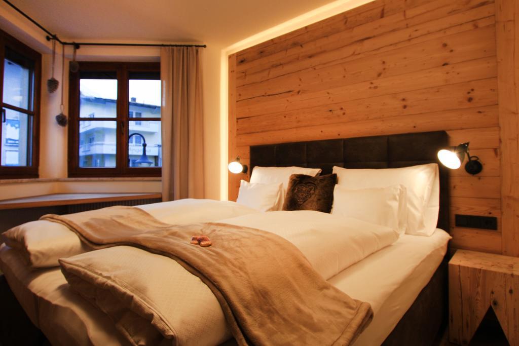 Ferienwohnung Dorfplatzl Ischgl Zimmer foto